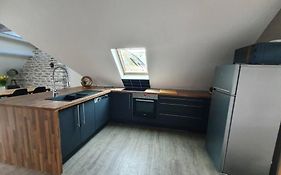Charmant appartement proche commerces et plages