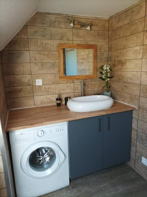 Charmant appartement proche commerces et plages Guilvinec Extérieur photo